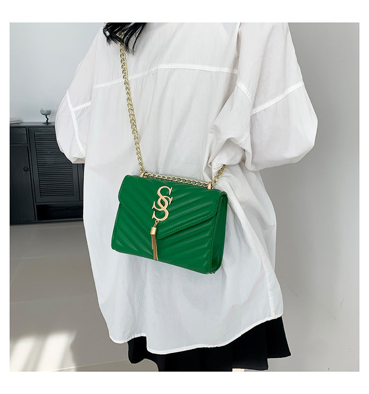 Women's Lattice Chain Satchel - Artisan-Quilted Crossbody with Signature Hardware