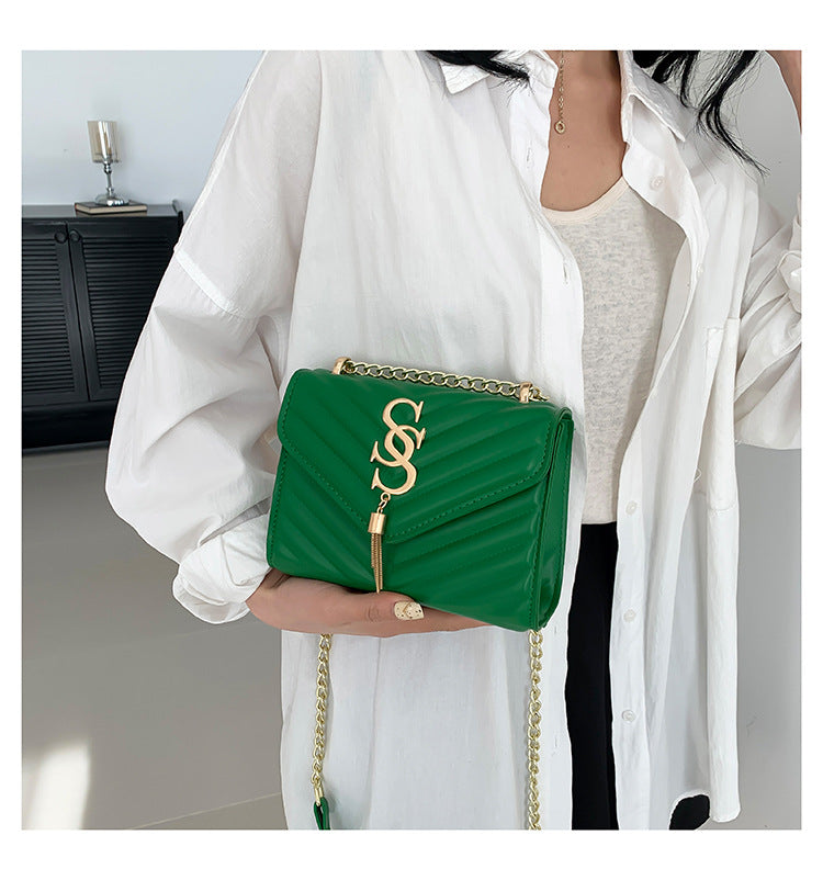 Women's Lattice Chain Satchel - Artisan-Quilted Crossbody with Signature Hardware
