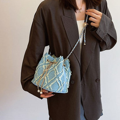 Women's Quilted Denim Bucket Bag - Trendy Large Capacity Chain Strap Shoulder/Crossbody Bag