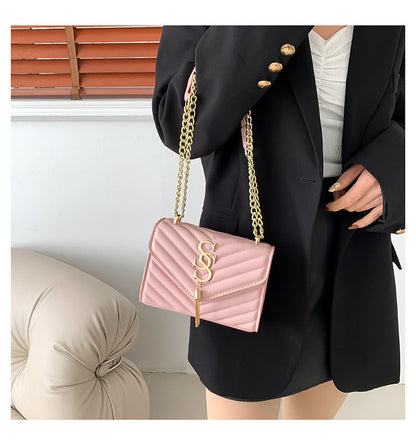 Women's Lattice Chain Satchel - Artisan-Quilted Crossbody with Signature Hardware