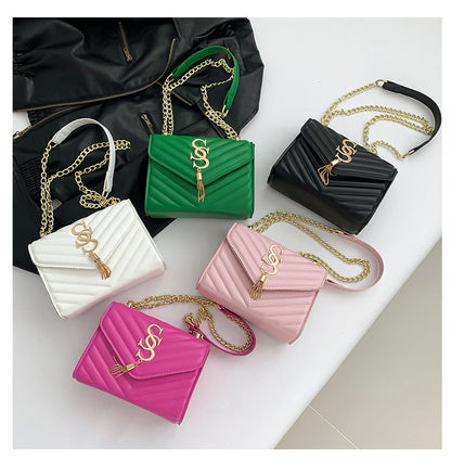 Women's Lattice Chain Satchel - Artisan-Quilted Crossbody with Signature Hardware