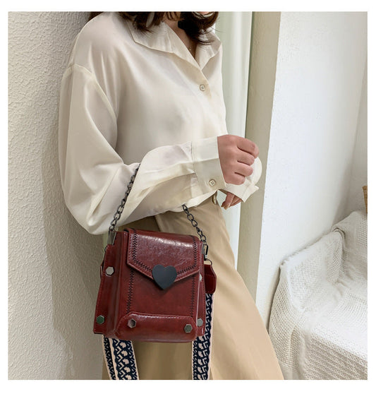 Women's Small Bag Trendy Versatile Textured Crossbody Bag with Wide Shoulder Strap and Fashionable Single Shoulder Small Square Bag