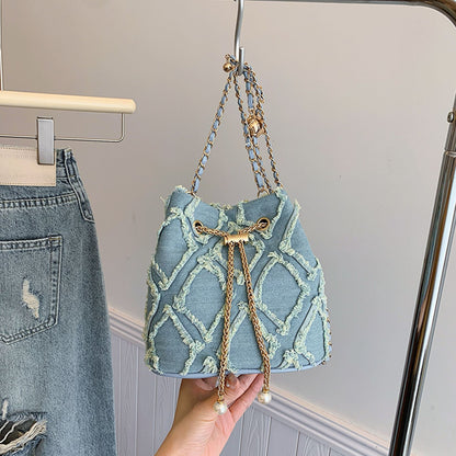 Women's Quilted Denim Bucket Bag - Trendy Large Capacity Chain Strap Shoulder/Crossbody Bag