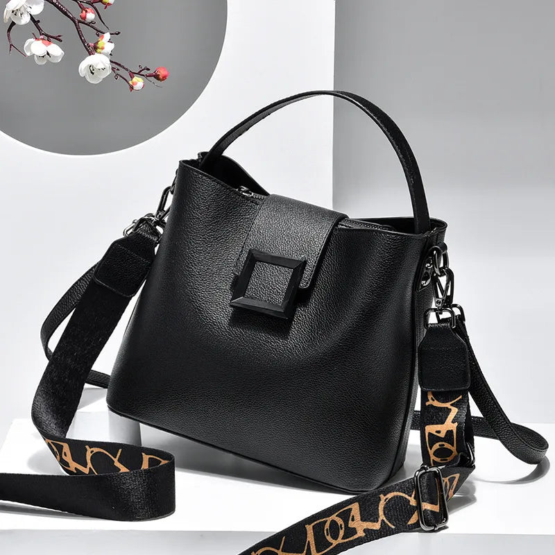 Fashion Simple Large-Capacity Tote Bag for Women – Lightweight Daily Shoulder Bag