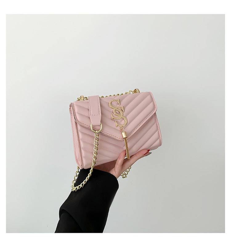 Women's Lattice Chain Satchel - Artisan-Quilted Crossbody with Signature Hardware