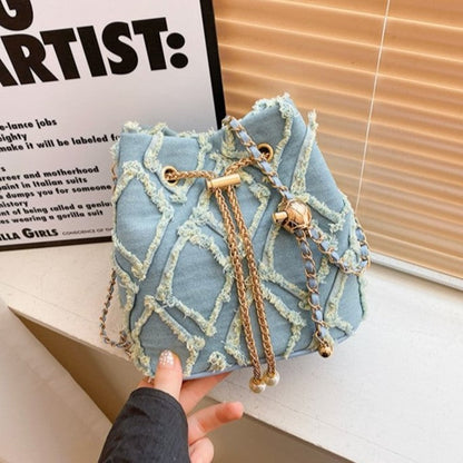 Women's Quilted Denim Bucket Bag - Trendy Large Capacity Chain Strap Shoulder/Crossbody Bag