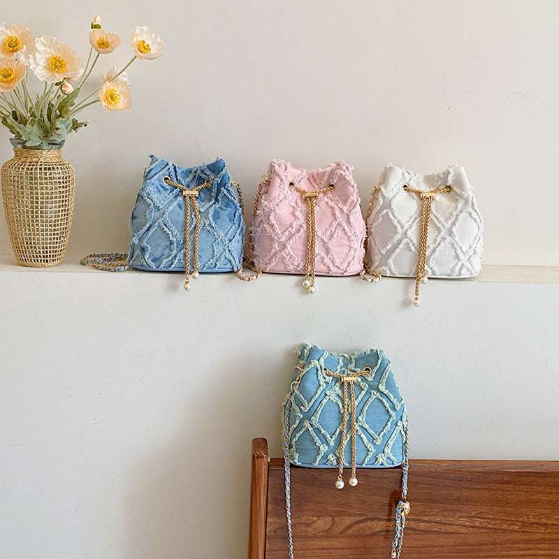 Women's Quilted Denim Bucket Bag - Trendy Large Capacity Chain Strap Shoulder/Crossbody Bag