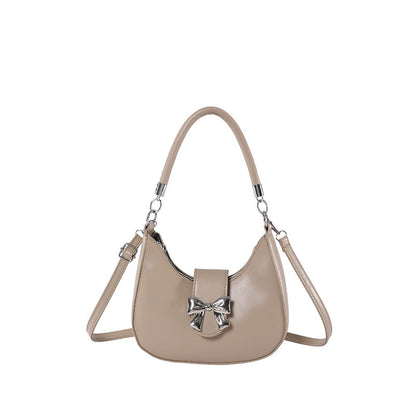 Women’s Bow-Adorned Chain Shoulder Bag - Crossbody Purse with Detachable Strap