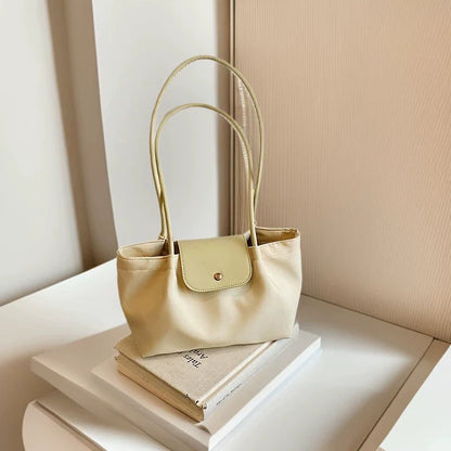 Longchamp Elegant Shoulder Bag